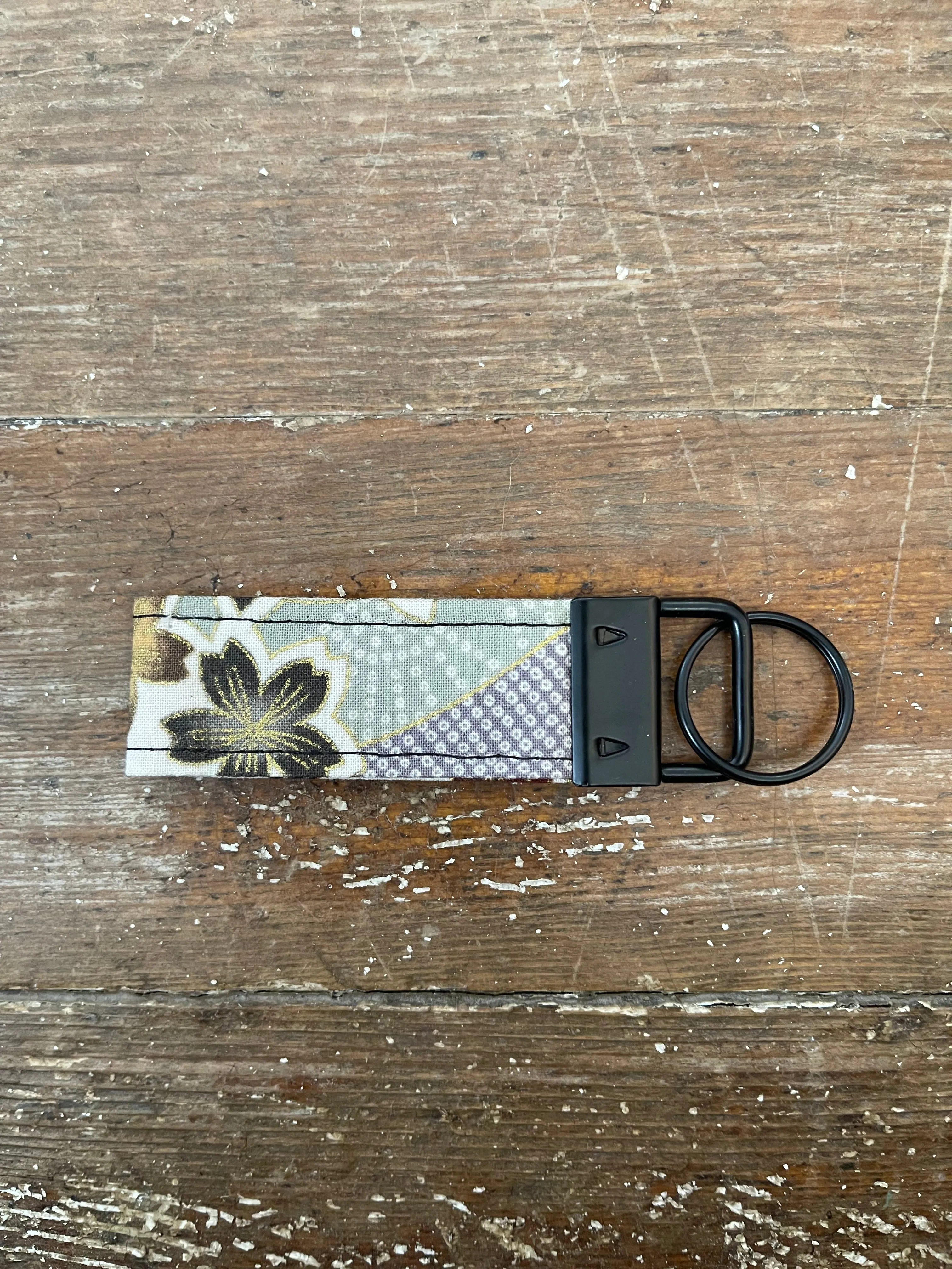 3" LANYARD KEYCHAIN