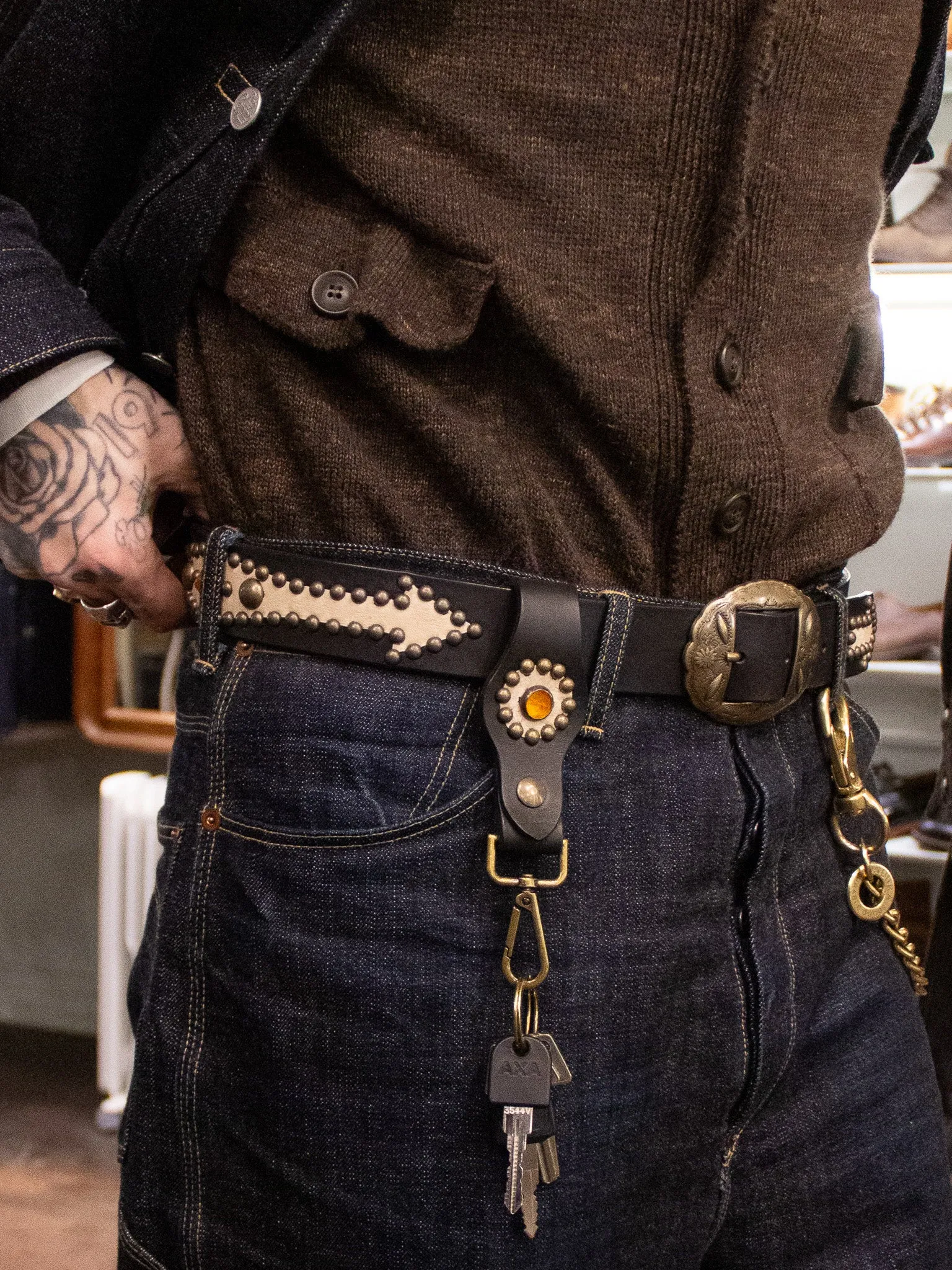 Bandit Golden Belts, Jewelled Keychain, Brown/ Brass