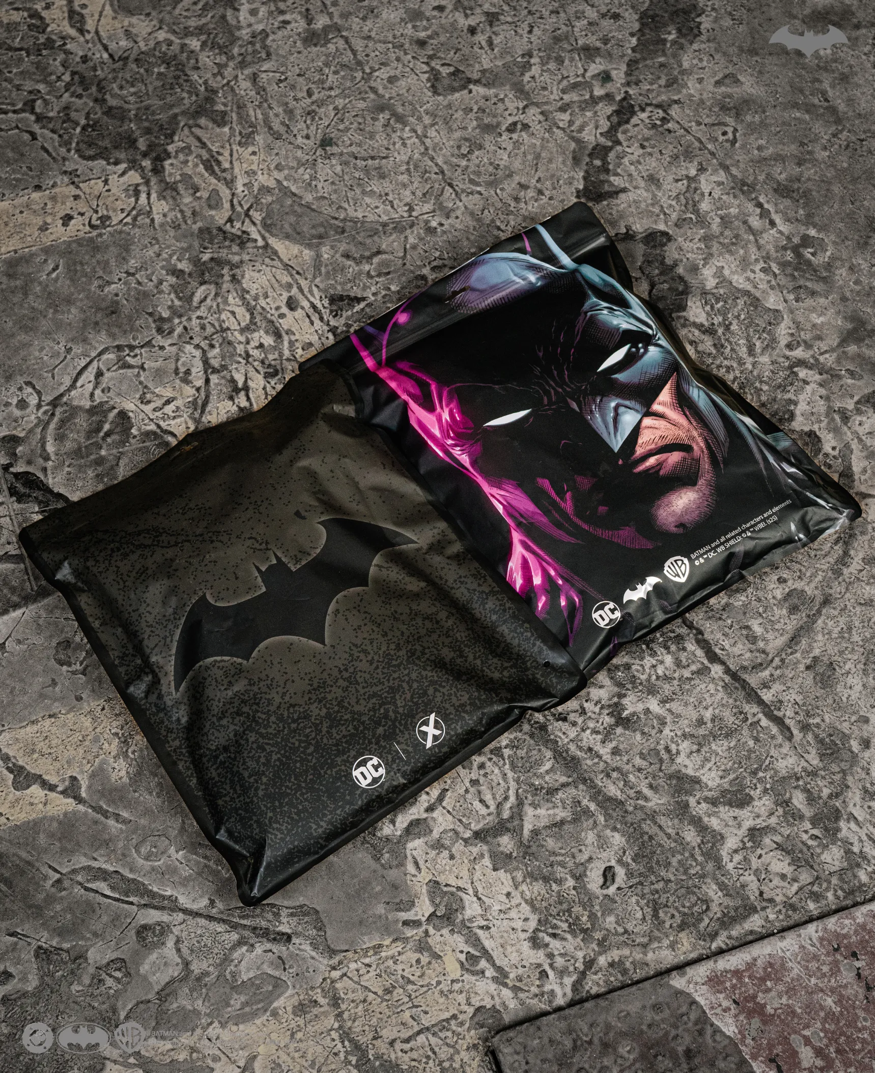 BATMAN Utility Cargo Performance Joggers - Arkham Black