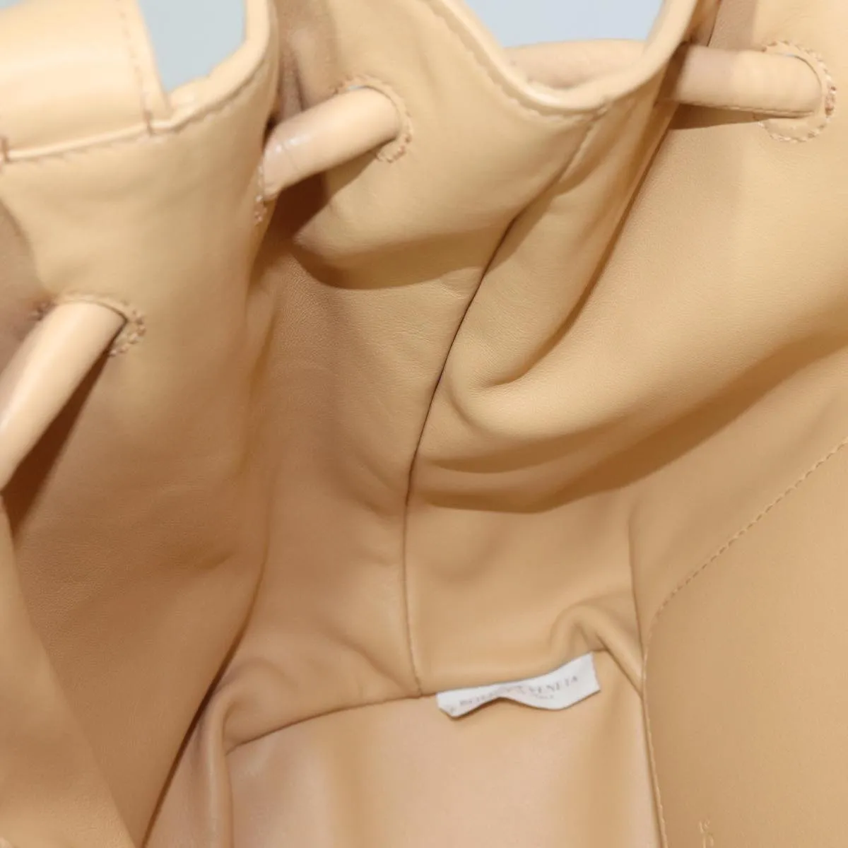 BOTTEGA VENETA Beak Handbag
