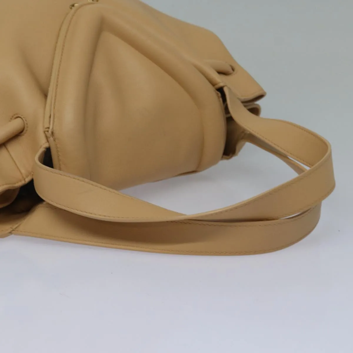 BOTTEGA VENETA Beak Handbag