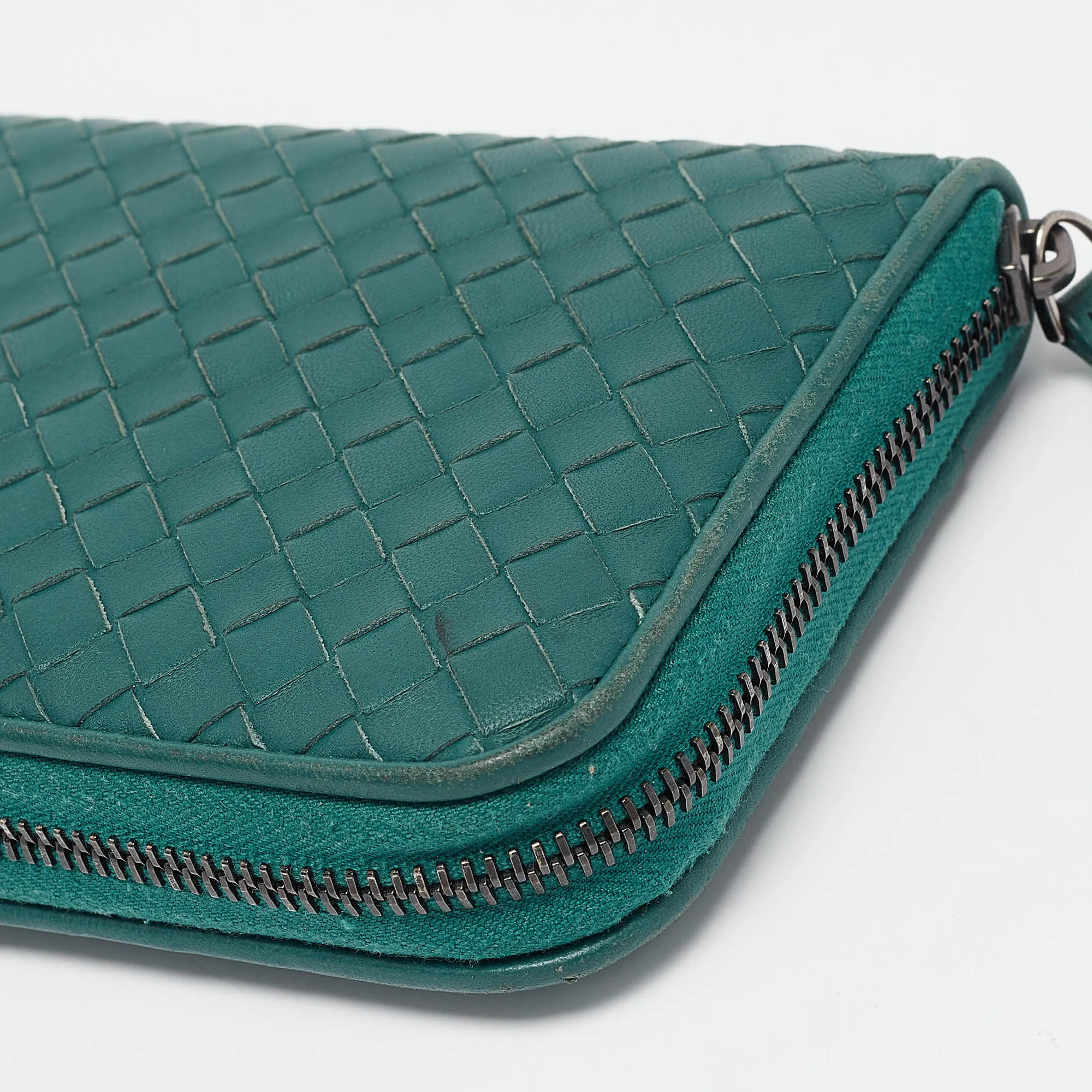 BOTTEGA VENETA Dark Green Intrecciato Leather Continental Wallet