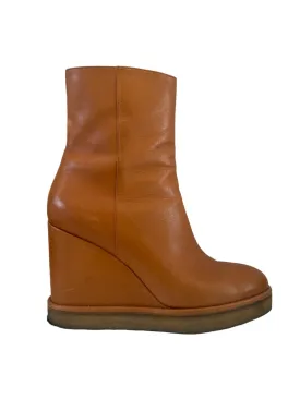 Celine Camel Manon Wedge Ankle Boot. Size: 37