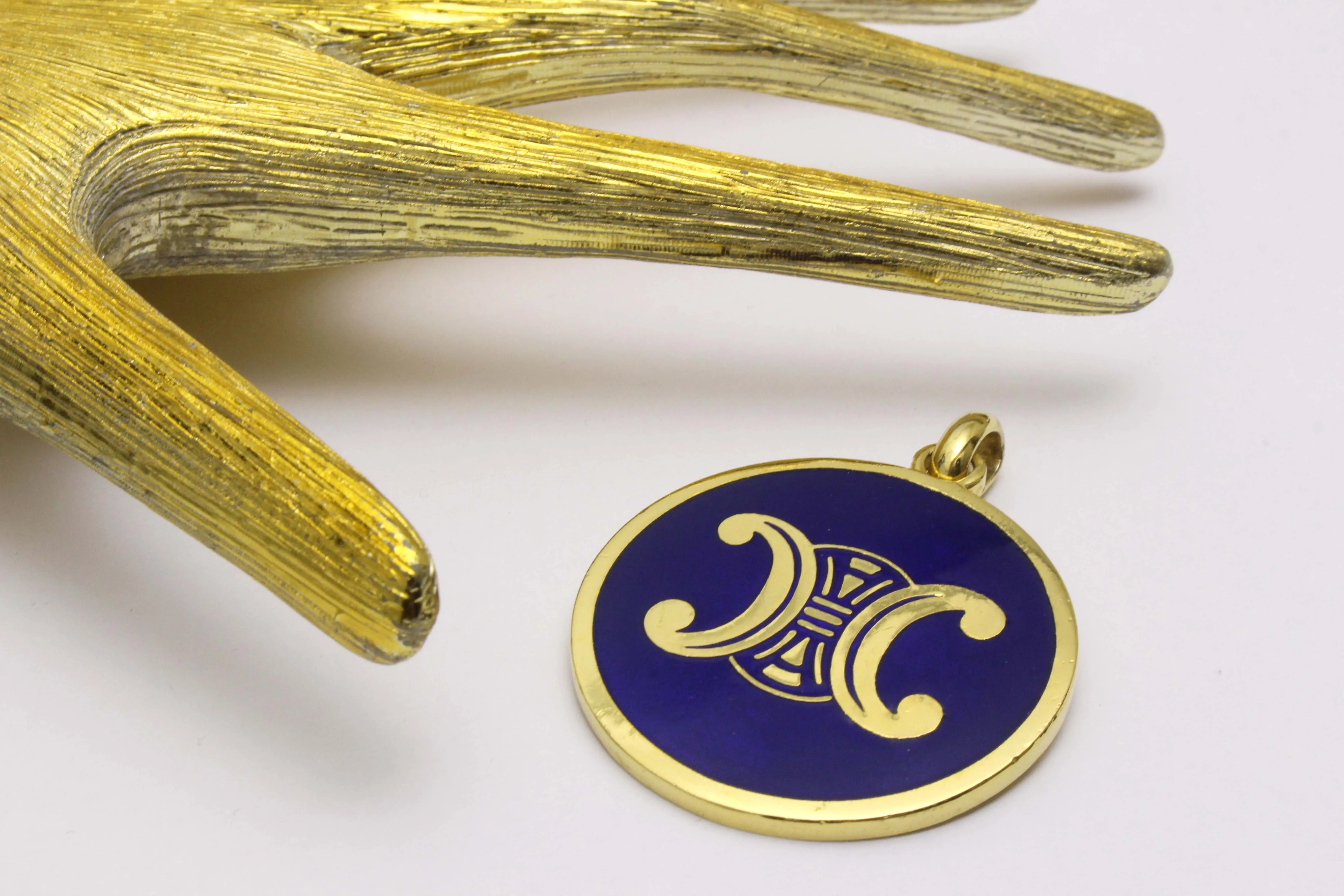 CELINE Triomphe Logo navy enamel medallion pendant