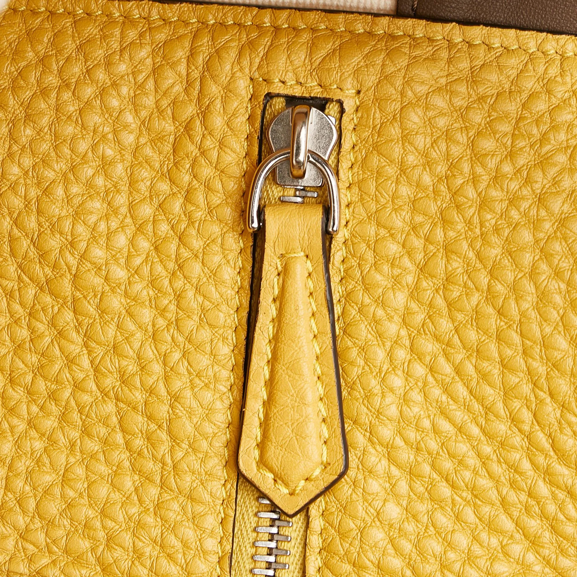 Fendi Medium Zucca Peekaboo X-Lite Satchel (SHG-YFsO03)