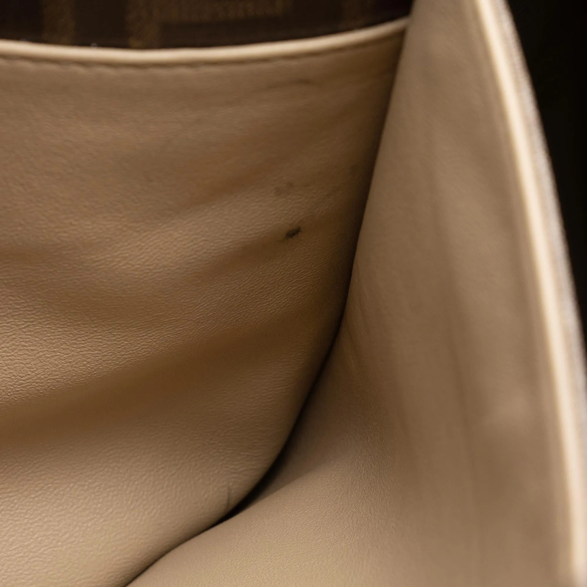 Fendi Nappa Leather Peekaboo X Lite Large Satchel (SHF-WvzNXl)