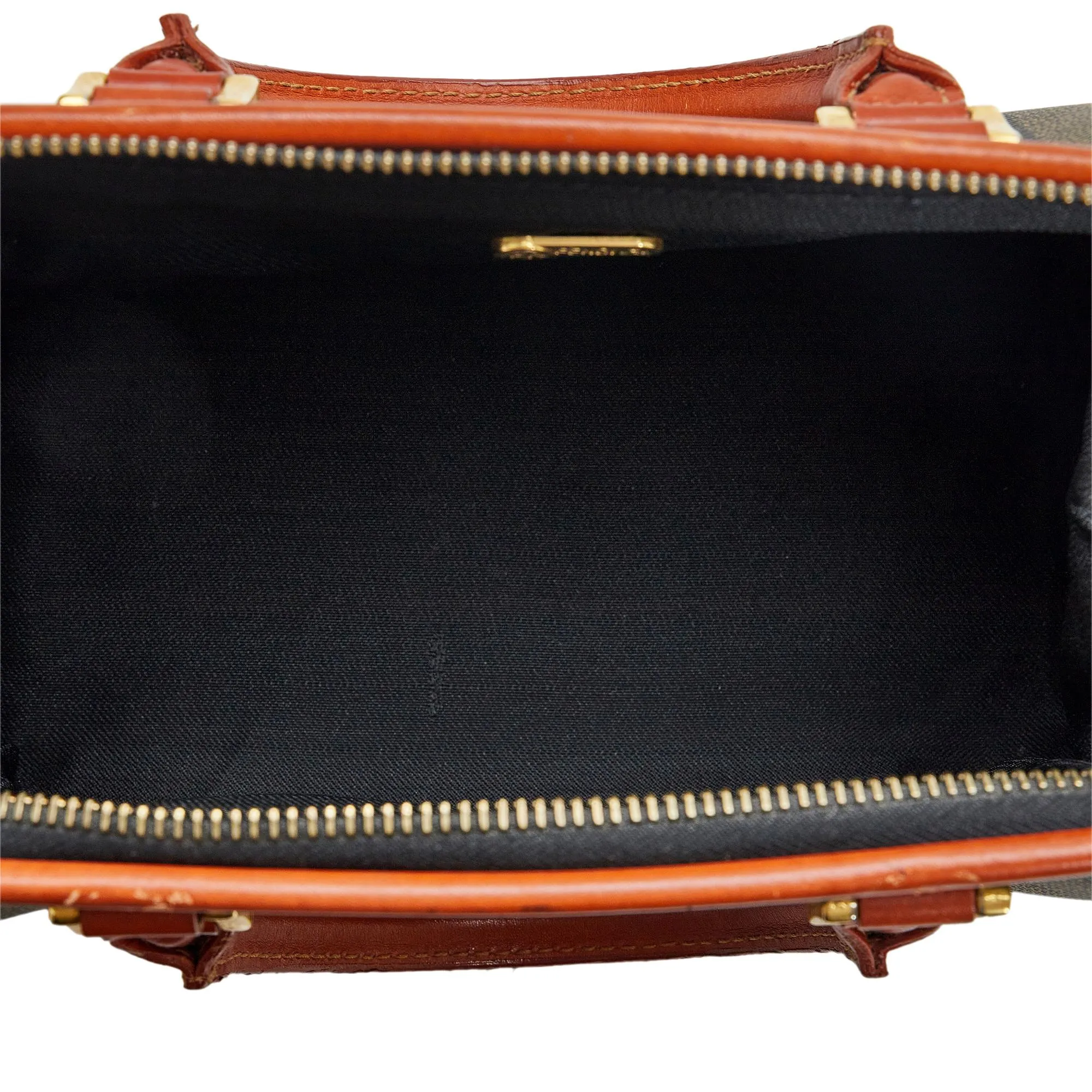 Fendi Pequin Handbag (SHG-iN1FR6)