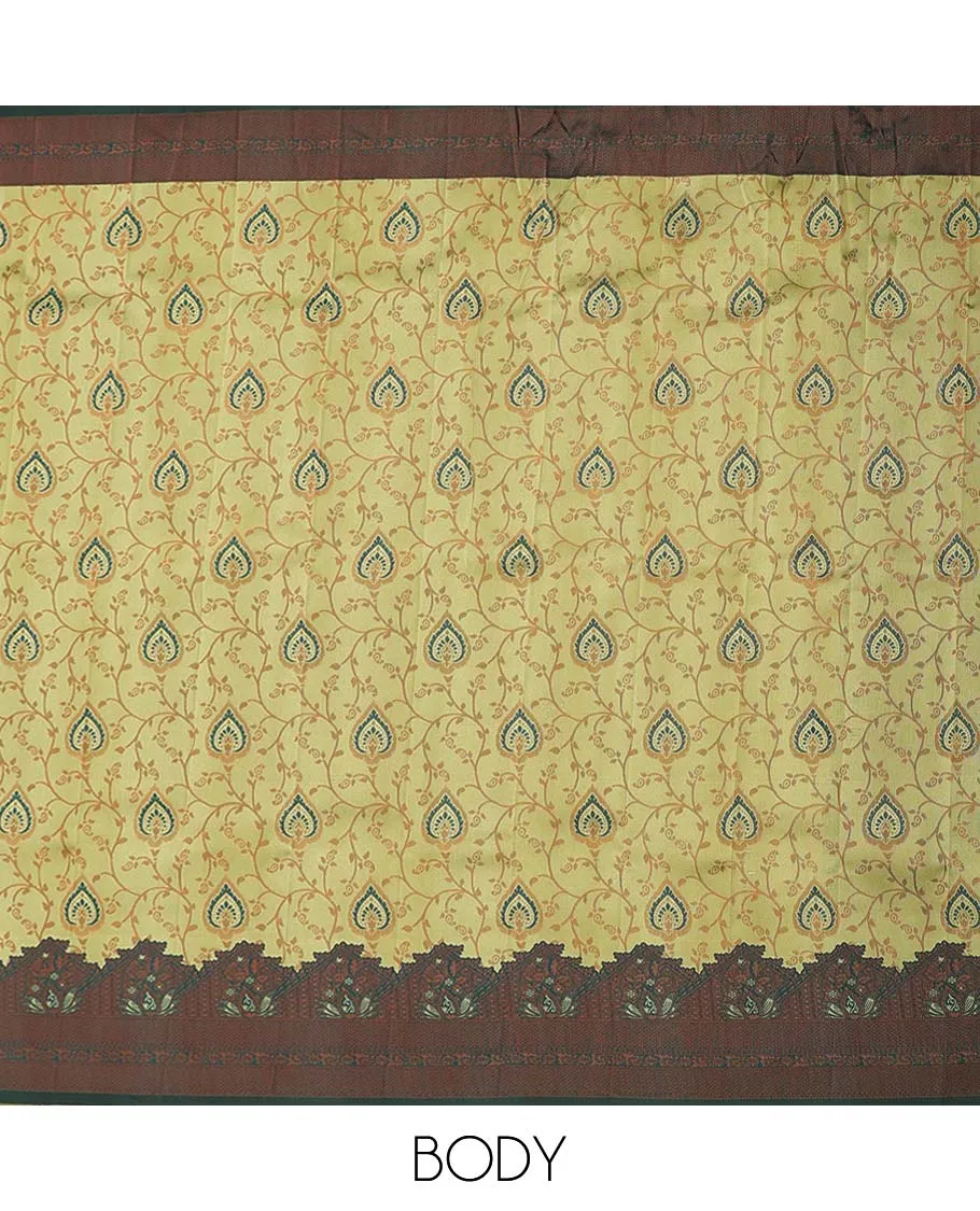Green jacquard design litchi saree, contrast unique design border & pallu of intricate jaal designs