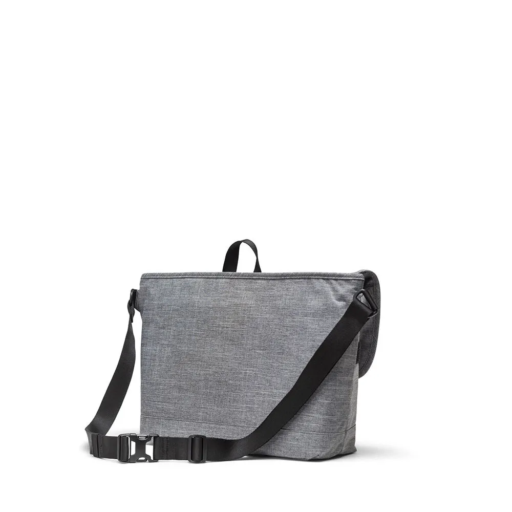 Herschel Cove Messenger 22,5L Bags - Raven Crosshatch