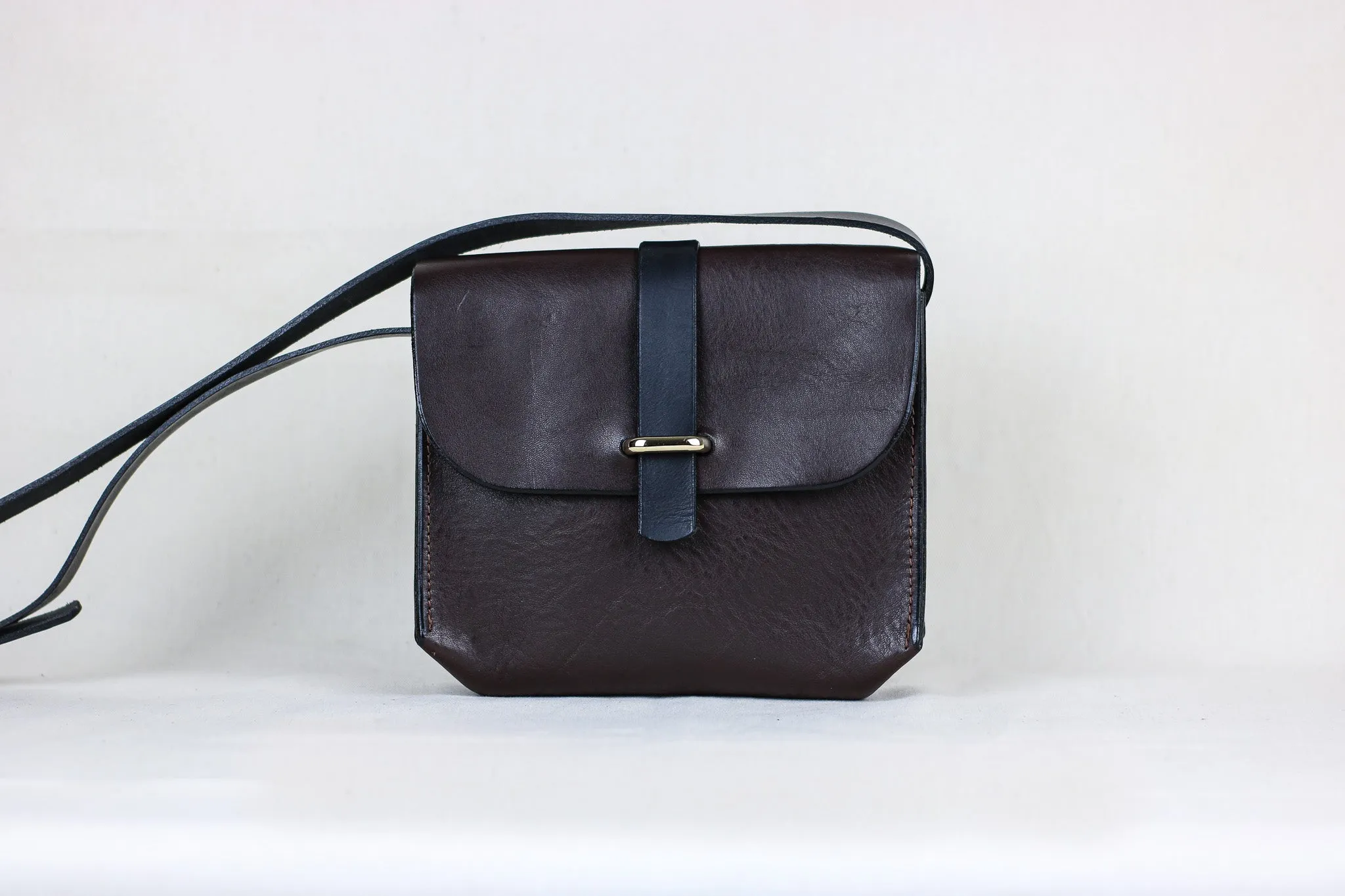 JULIA - Leather Crossbody Bag