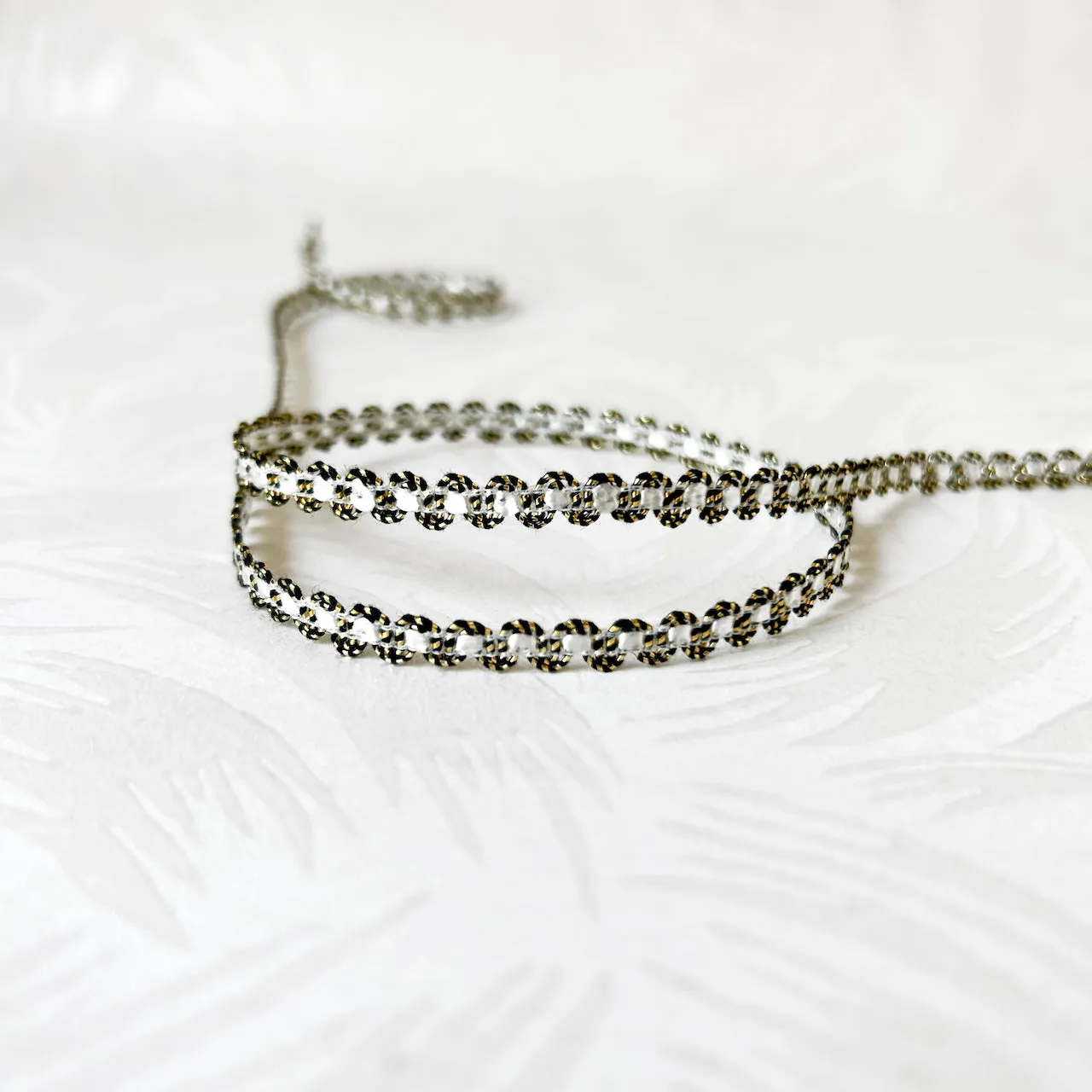 Scalloped Metallic Braid with Ribbon Inset 5/16" - Multiple Colorways