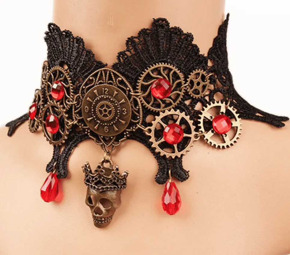Skull Queen Necklace